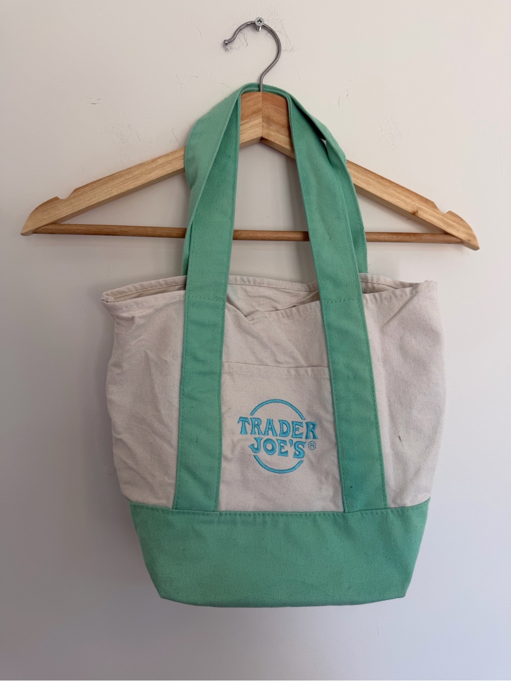 Trader Joe's Canvas Tote Bag in Mint Green and Cream